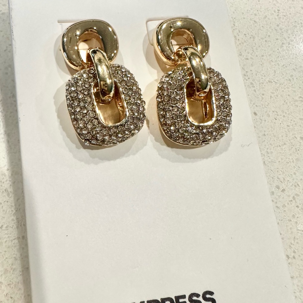 Express Golden with stones Earrings